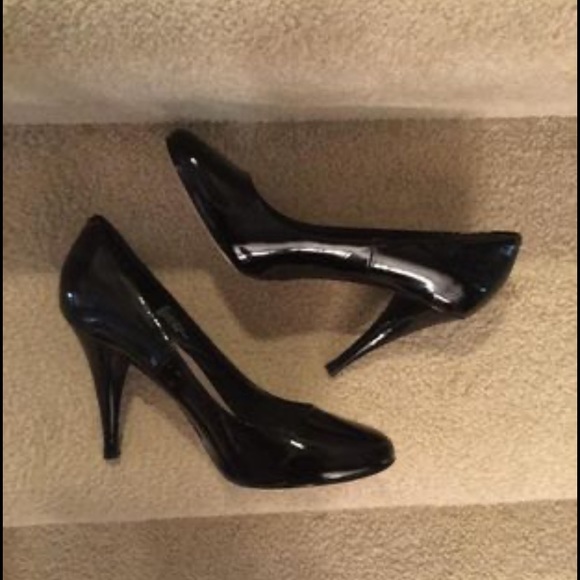 Steve Madden Unityy black patent leather sz 8M - Picture 4 of 9